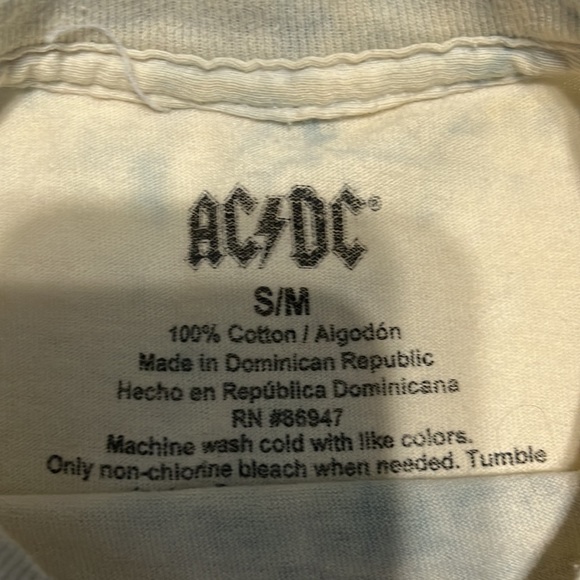 never worn - Picture 2 of 2